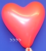 Überblasener Herzluftballon